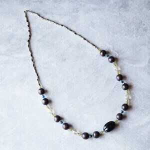 🌿 1990s Boho Beaded Necklace – Wood & Plastic, Lightweight 34"